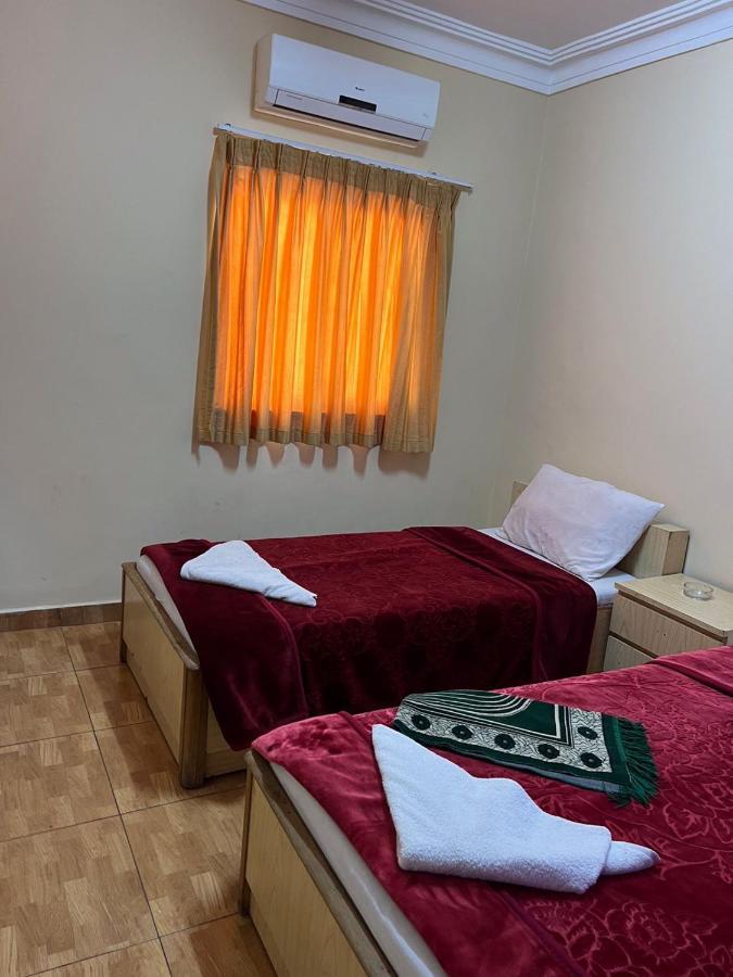 Dweik Hotel 1 Aqaba Bagian luar foto